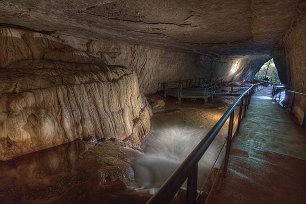 Smallin Cave Walk